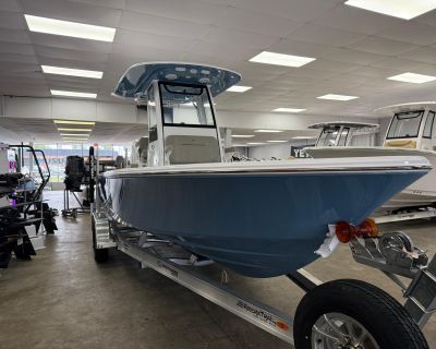 2025 Sportsman Masters 247OE Bay Boat