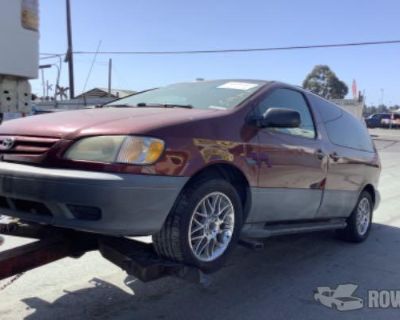 2001 Toyota Sienna