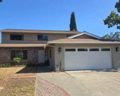 5 Bedroom 3BA 2378 ft Pet-Friendly Apartment For Rent in Fairfield, CA