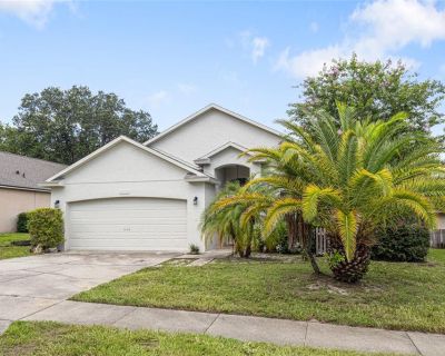 3 Bedroom 2BA 1791 ft Single Family House For Sale in Sorrento, FL
