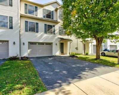 3 Bedroom 2BA 1508 ft Pet-Friendly Apartment For Rent in Ephrata, PA