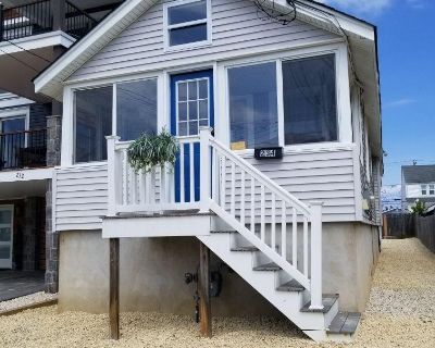 3 Bedroom 1BA 695 ft Apartment For Rent in Manasquan, NJ