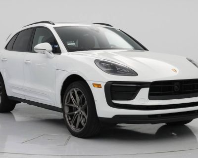 Used 2022 Porsche Macan Standard