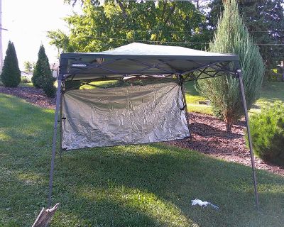 Guidesman Lil Trek 7x7 Canopy