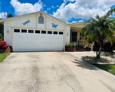 2 Bedroom 2BA 1296 ft Furnished Manufactured Home For Sale in North Fort Myers, FL