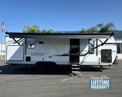 2025 Forest River Rv Cherokee Alpha Wolf 25RB