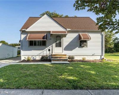 3 Bedroom 1BA 1122 ft Single Family Home For Sale in BEDFORD, OH