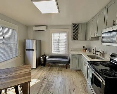 0 Bedroom 1BA Furnished Pet-Friendly Apartment For Rent in San Diego, CA