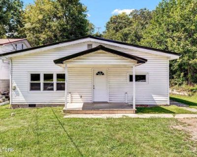 2 Bedroom 1BA 1171 ft Single Family Home For Sale in CARYVILLE, TN