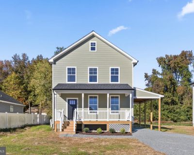 3 Bedroom 2BA 1406 ft Single Family House For Sale in Colonial Beach, VA
