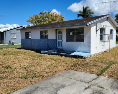 3 Bedroom 1BA 936 ft Single Family Home For Sale in South Bay, FL