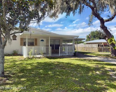 2 Bedroom 2BA 1223 ft Apartment For Rent in Titusville, FL