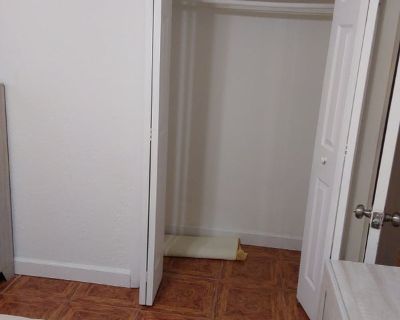 Total rooms: 2. Deposit: $950.00 * Utilities included?: Yes * Fees apply?: No. References required. Males preferred. Non-smoking. Not for couples. Age preference: 40 - 60. Furnishings: Furnished * Parking: Yes * Garage: No * Yard/patio: No * Balcony/roof terrace: No * Disabled access: No * Living room: shared * Broadband included: Yes. Availability Available Dec 01 2025 Minimum term 6 months Ma...