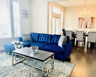 5 Bedroom 2300 ft House For Rent in Coquitlam, British Columbia