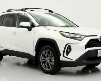 2022 Toyota RAV4 Hybrid XLE Premium