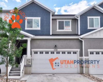 3 Bedroom 3BA 2202 ft Pet-Friendly Apartment For Rent in Lehi, UT
