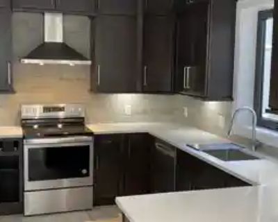 1 Bedroom 1BA 977 ft Condo For Rent in Newark, NJ