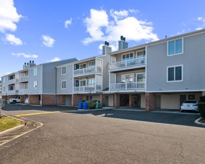 2 Bedroom 1BA Condo For Sale in Somers Point, NJ