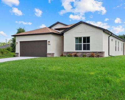 4 Bedroom 3BA 1990 ft Apartment For Rent in North Port, FL