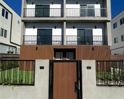 5 Bedroom 5BA 2449 ft Apartment For Rent in Los Angeles, CA