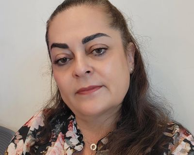 Ages include: Newborn * Primary school * Toddler. Nanny. I can work: Full-time * Live out