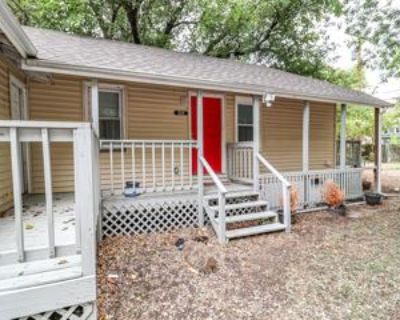 1 Bedroom 1BA Furnished Pet-Friendly Apartment For Rent in Wichita, KS