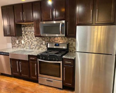 3 Bedroom 2BA 0 ft Pet-Friendly Apartment For Rent in St. Louis, MO
