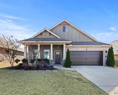 4 Bedroom 2BA 2180 ft Single Family House For Sale in Madison, AL