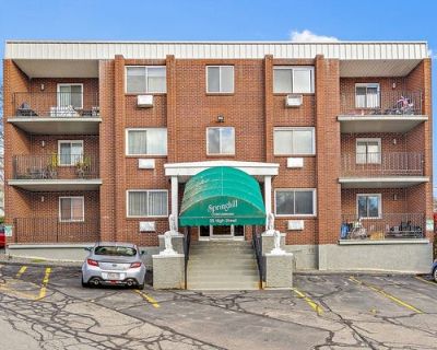 1 Bedroom 1BA 837 ft Condominium For Sale in MARLBOROUGH, MA